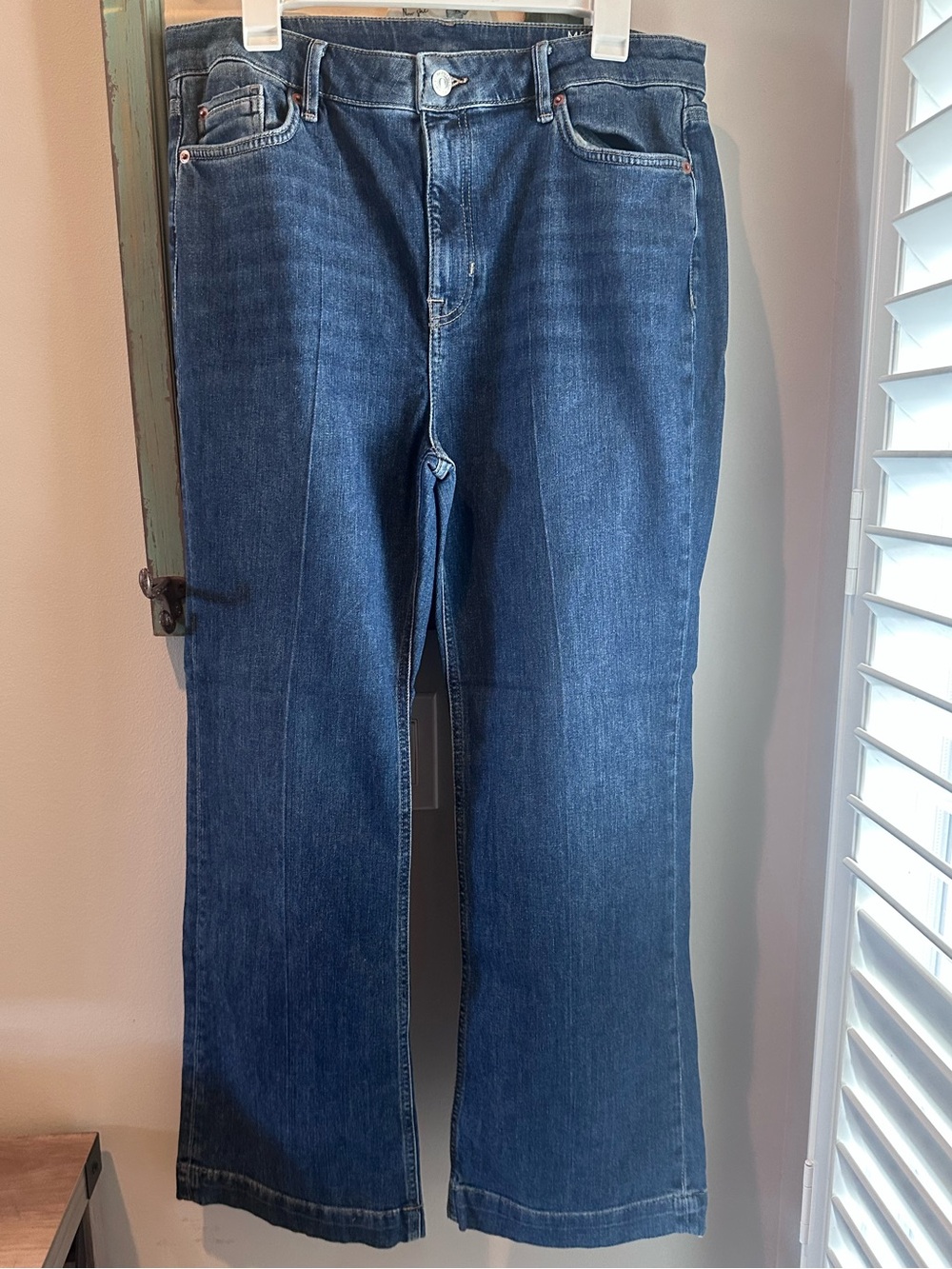 NWOT Classic Dark Blue Wide-Leg Women's Jeans Size 12